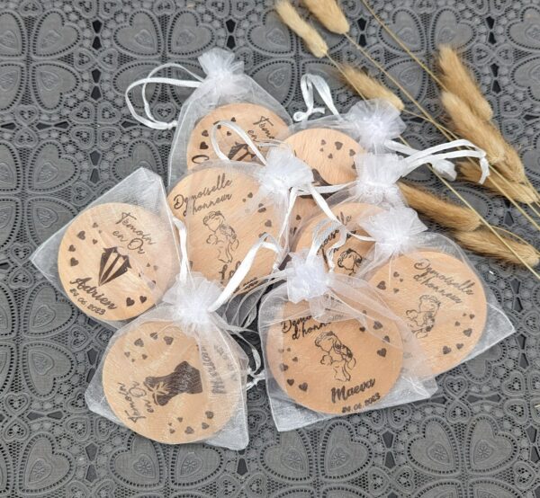 Miroir en bois pour cadeau mariage invité evjf personnalisé – Image 4