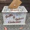 Urne cagnotte l’une de miel mariage personnalisée en bois – Image 2